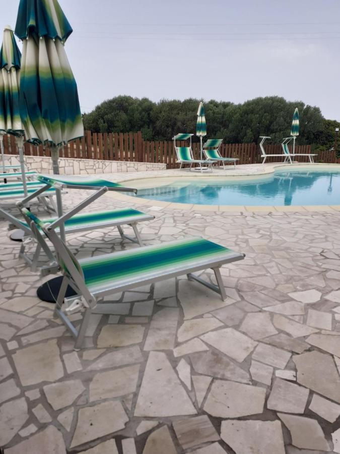 Agriturismo Gli Olivastri -Appartamento Bel Vedere Con Piscina ,Solarium E Vista Mare,Climatizzatore ,Wifi アリエントゥ エクステリア 写真